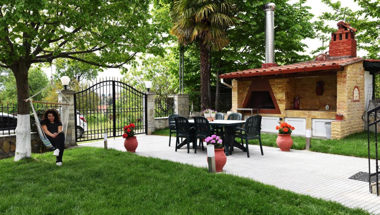 Summer Panorama Retreat - Yard, Barbeque, Up To 7 Epanomi Luaran gambar